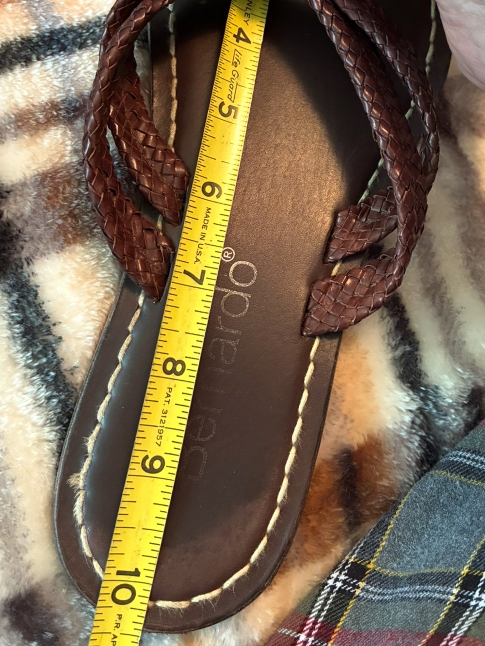 Bernardo Miami Thong Sandal ~ size 9M ~ brown braided - Picture 12 of 16